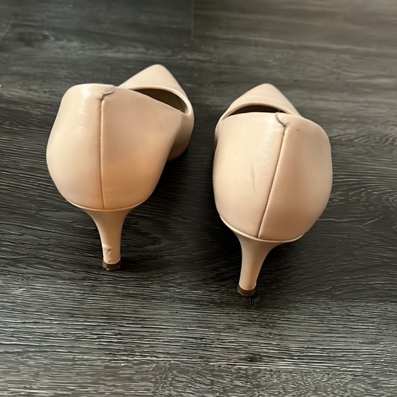 Nude Cole Haan heels - Picture 5 of 5